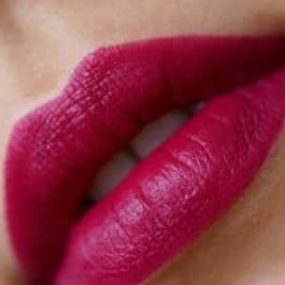 FULL SIZE NWT TOM FORD VELVET VIOLET LIPSTICK - Picture 5 of 6